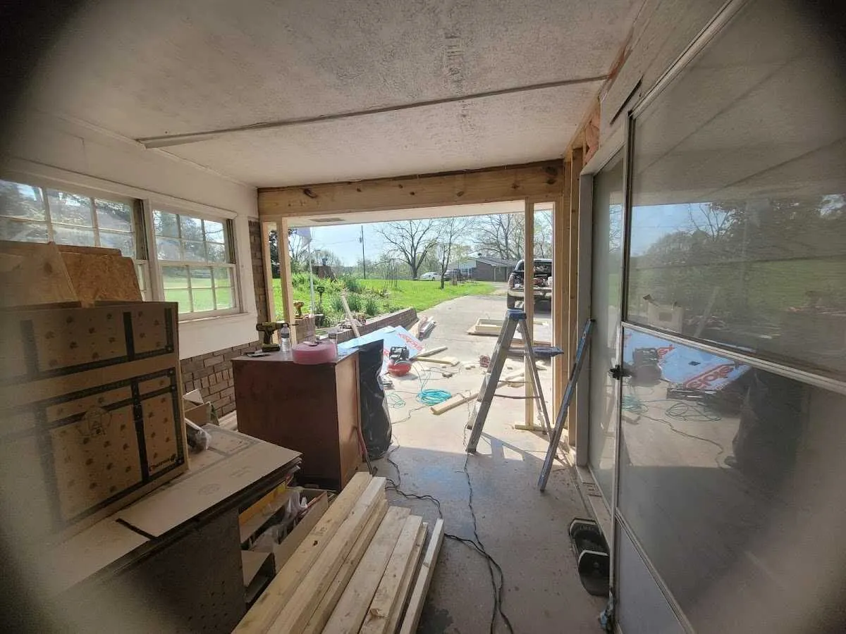 Air movers and dehumidifier for Water Mitigation Services in Park City